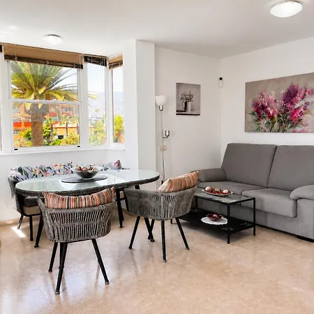 Апартаменты Tamaragua Apartment, Golf Del Sur Сан Мигель